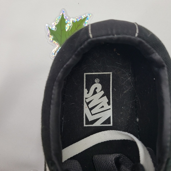 Vans Size 8.5 - Picture 4 of 6